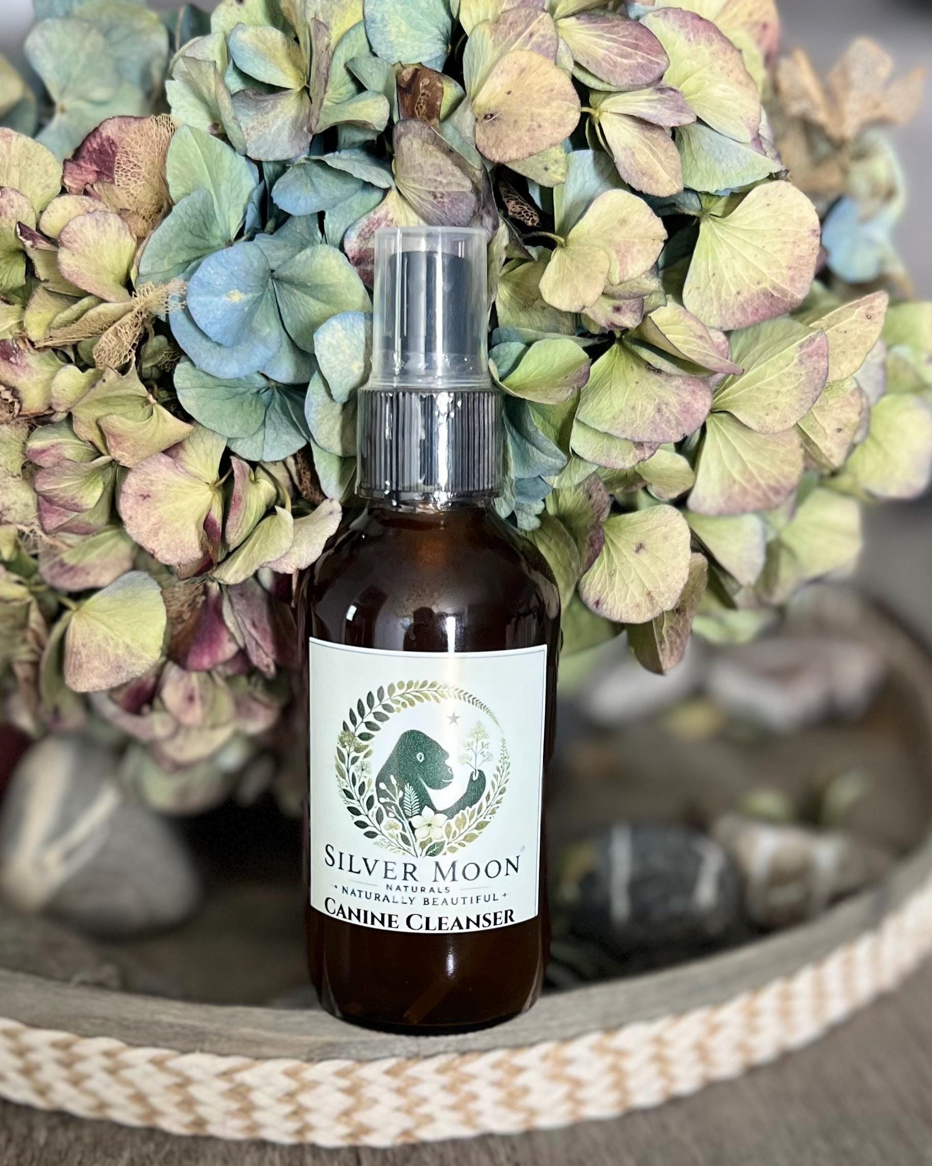 Natural Dog Breath Freshener: Canine Cleanser with Parsley & Mint